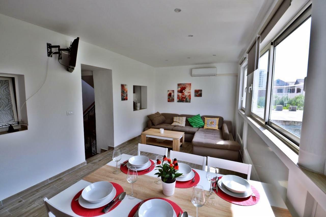 Apartman Martina Betina  Εξωτερικό φωτογραφία