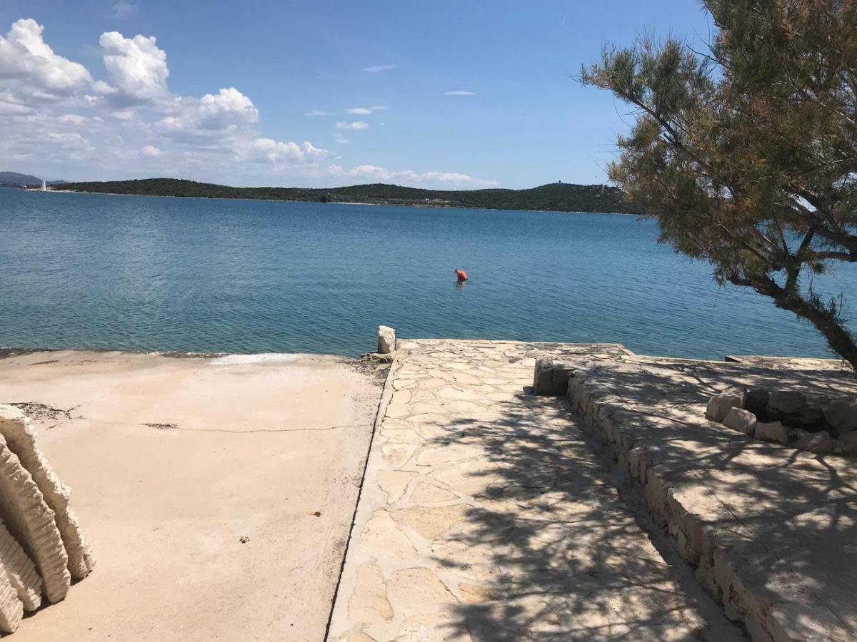 Apartman Martina Betina  Εξωτερικό φωτογραφία